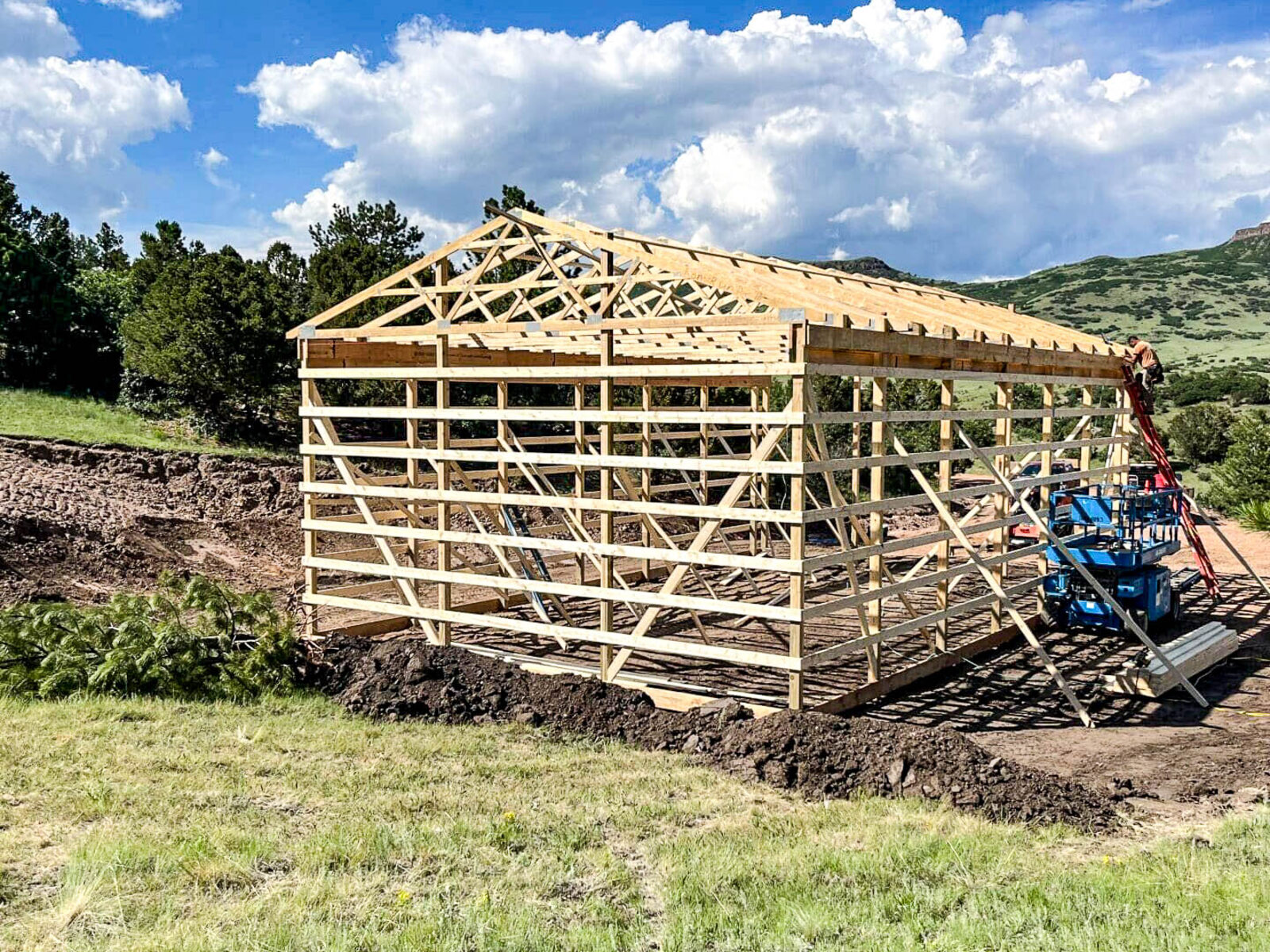 Pole barn timber frame construction